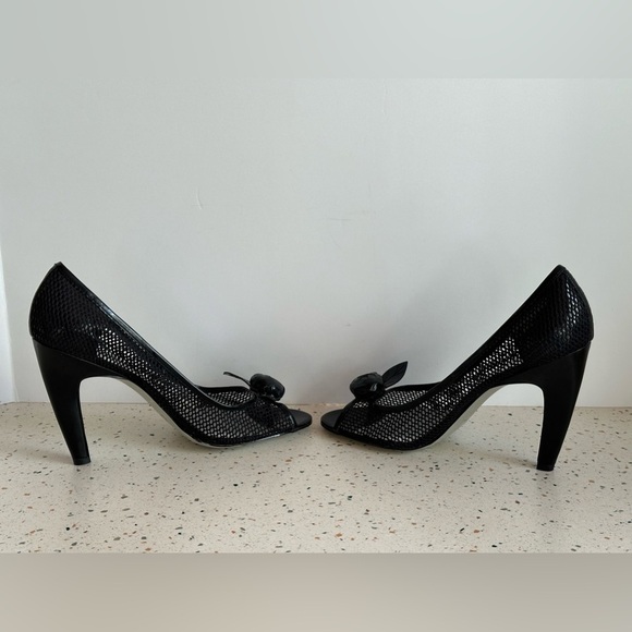 NWOT Jessica Simpson Hasper Black‎ Fishnet High Heels with Flower Peep Toes - Picture 5 of 13